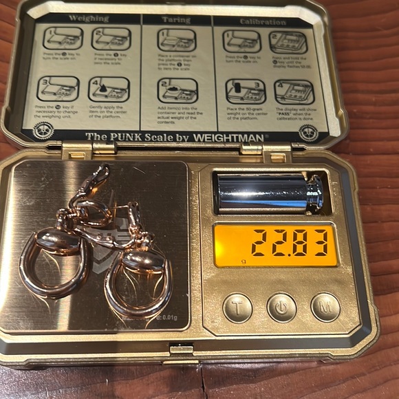 Gucci 18kt rose gold horse-bit earrings. - Picture 2 of 3